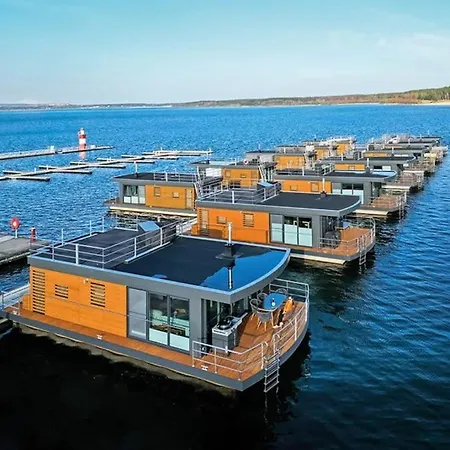 Hausboot Grasshopper Úszó hotel